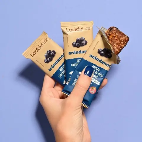 laddubar-arandanos-barritas-a-base-de-datiles-2ad72d29e8b52f328f17243585878449-480-0.webp